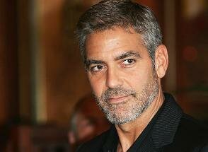 Джордж Клуни пришел на пресс-конференцию в футболке с Тимошенко (ФОТО)