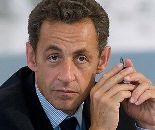Саркози обвинили в преступлениях против человечности