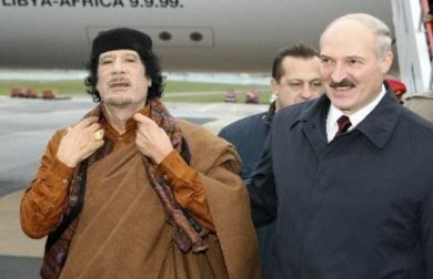 Каддафи планирует бежать в Беларусь
