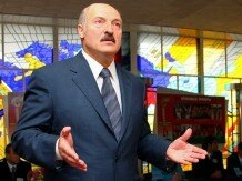 МИД объяснил, почему Янукович не пригласил Лукашенко