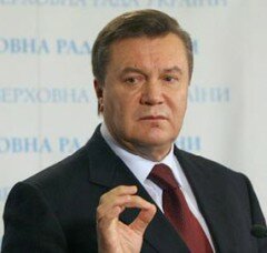 Янукович наругал Табачника